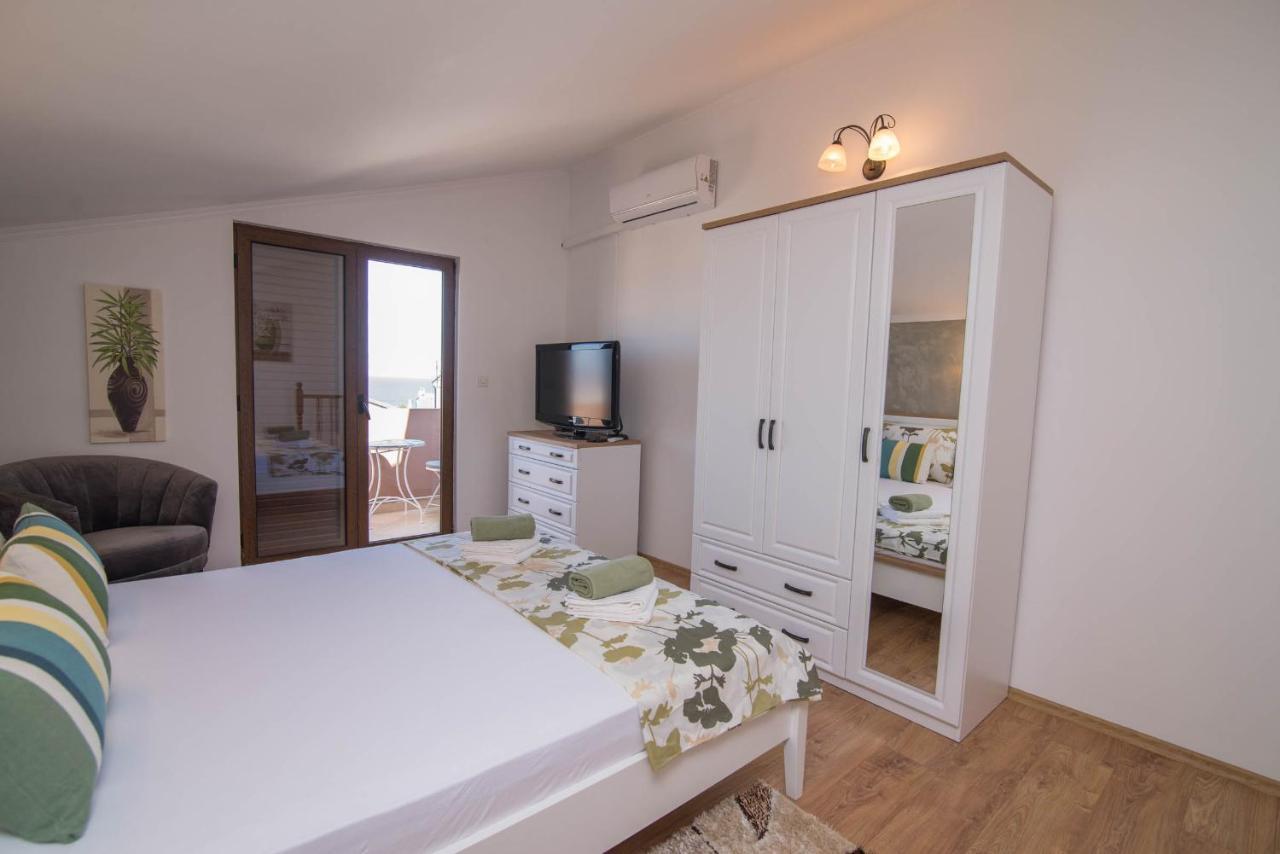 Apartamento Nereo Mali Lošinj Exterior foto